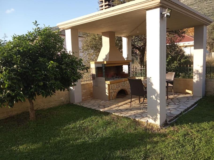 Διαμέρισμα Μεντησ Igoumenitsa Bagian luar foto