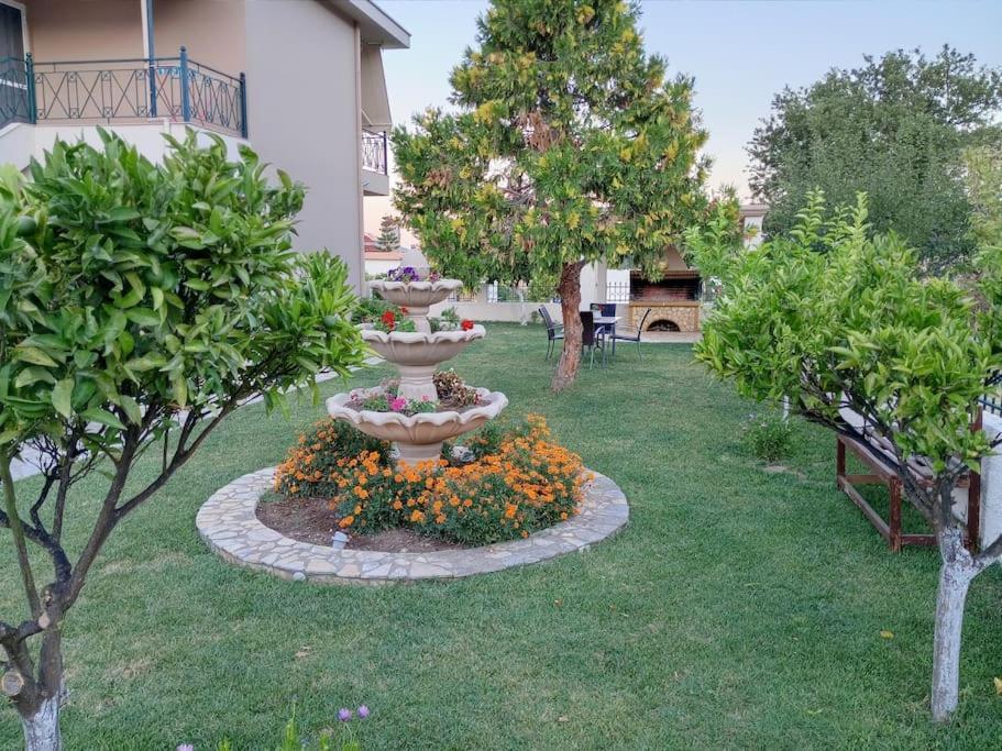 Διαμέρισμα Μεντησ Igoumenitsa Bagian luar foto