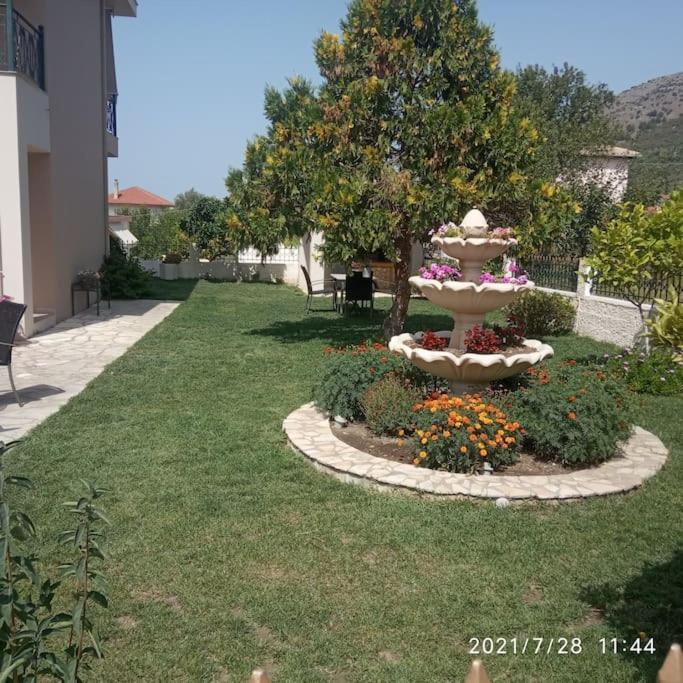Διαμέρισμα Μεντησ Igoumenitsa Bagian luar foto